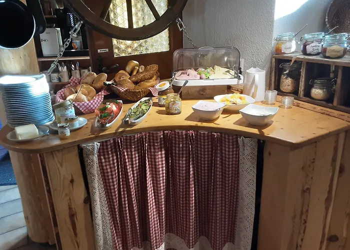Dollinger ゲストハウス ディンケルスビュール